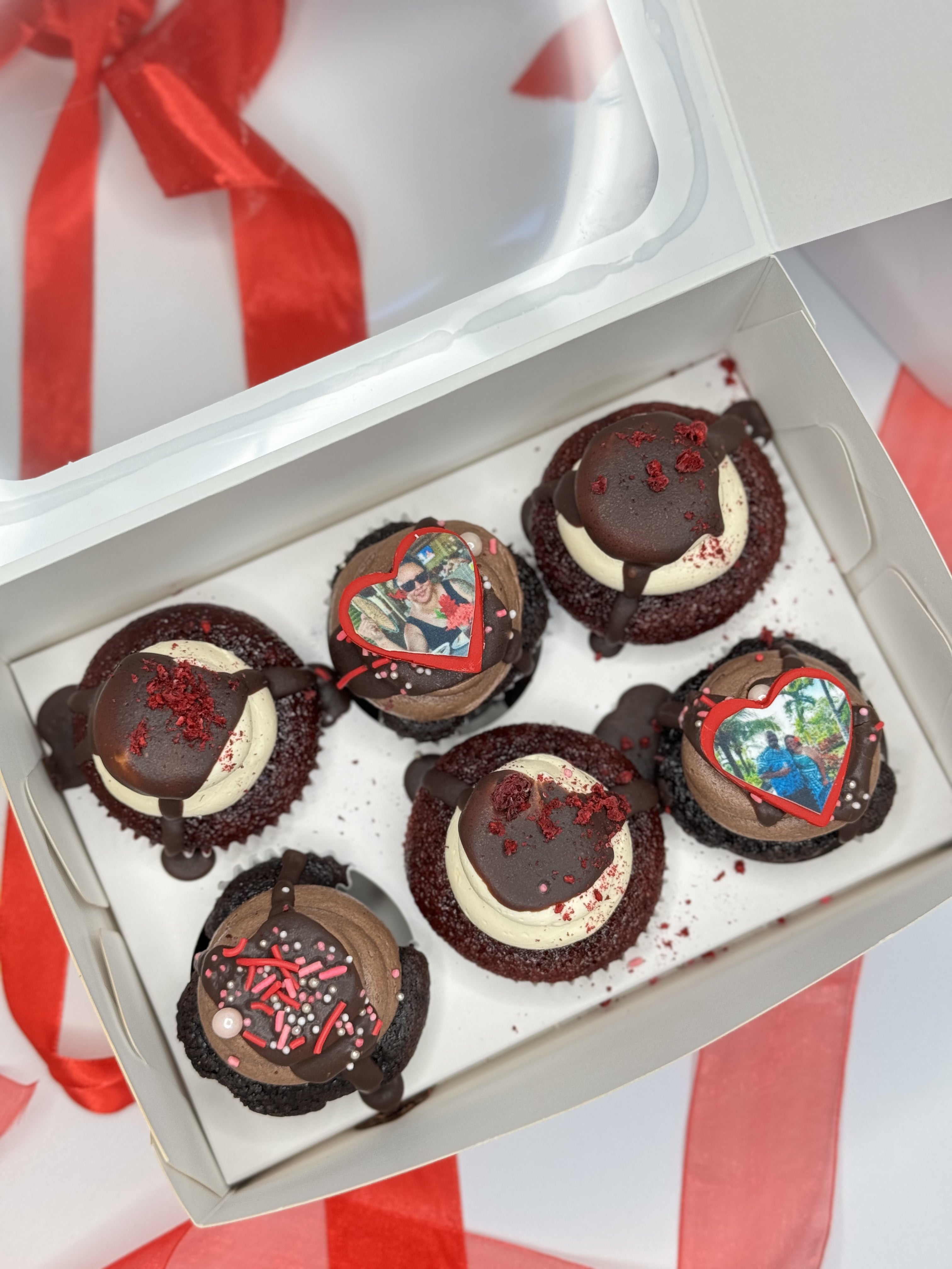 Valentines 6 Pack Custom Cupcakes