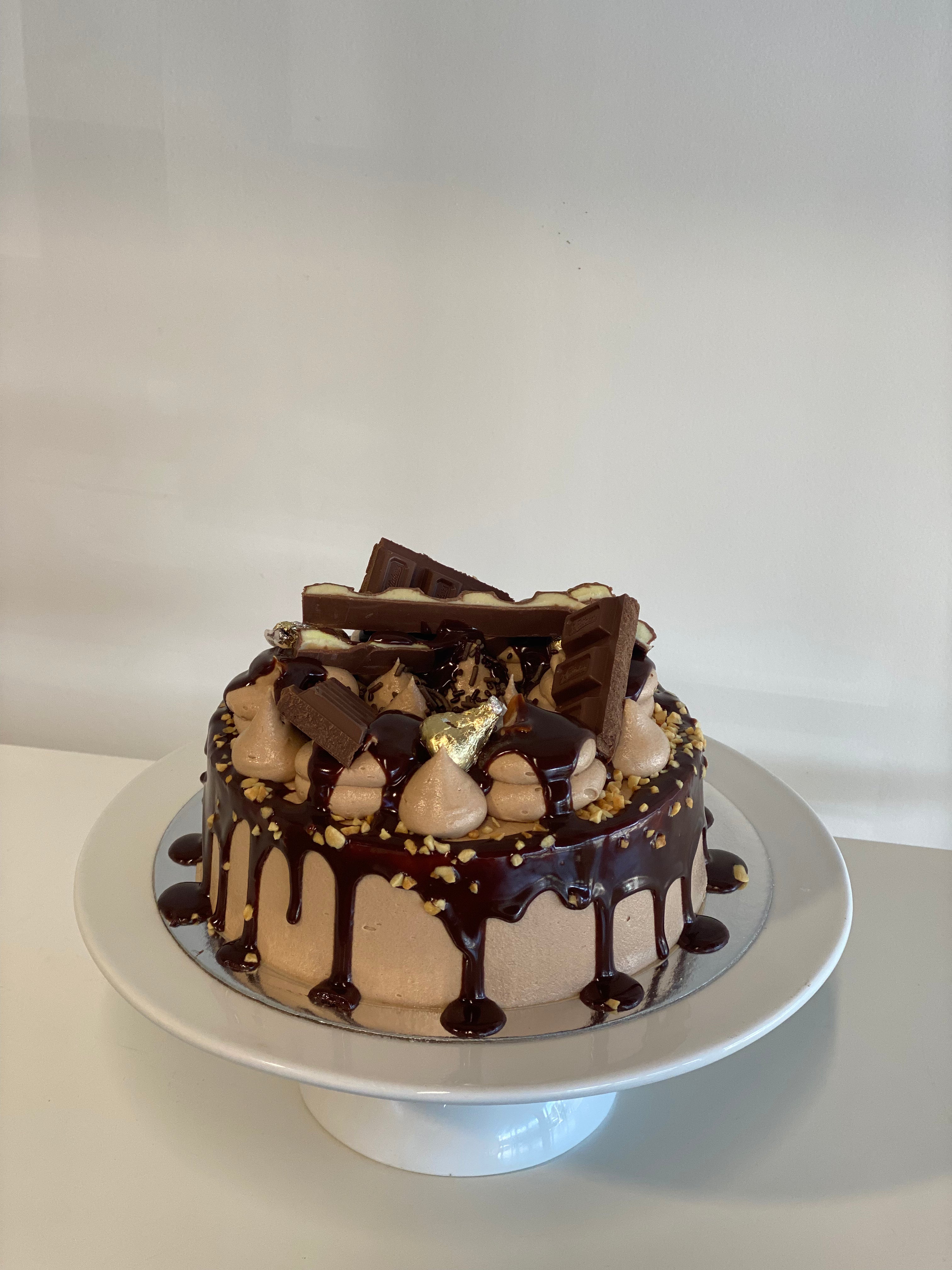Overload Java Cake Nutella Chocolate Overload Cake – Fale De Keke