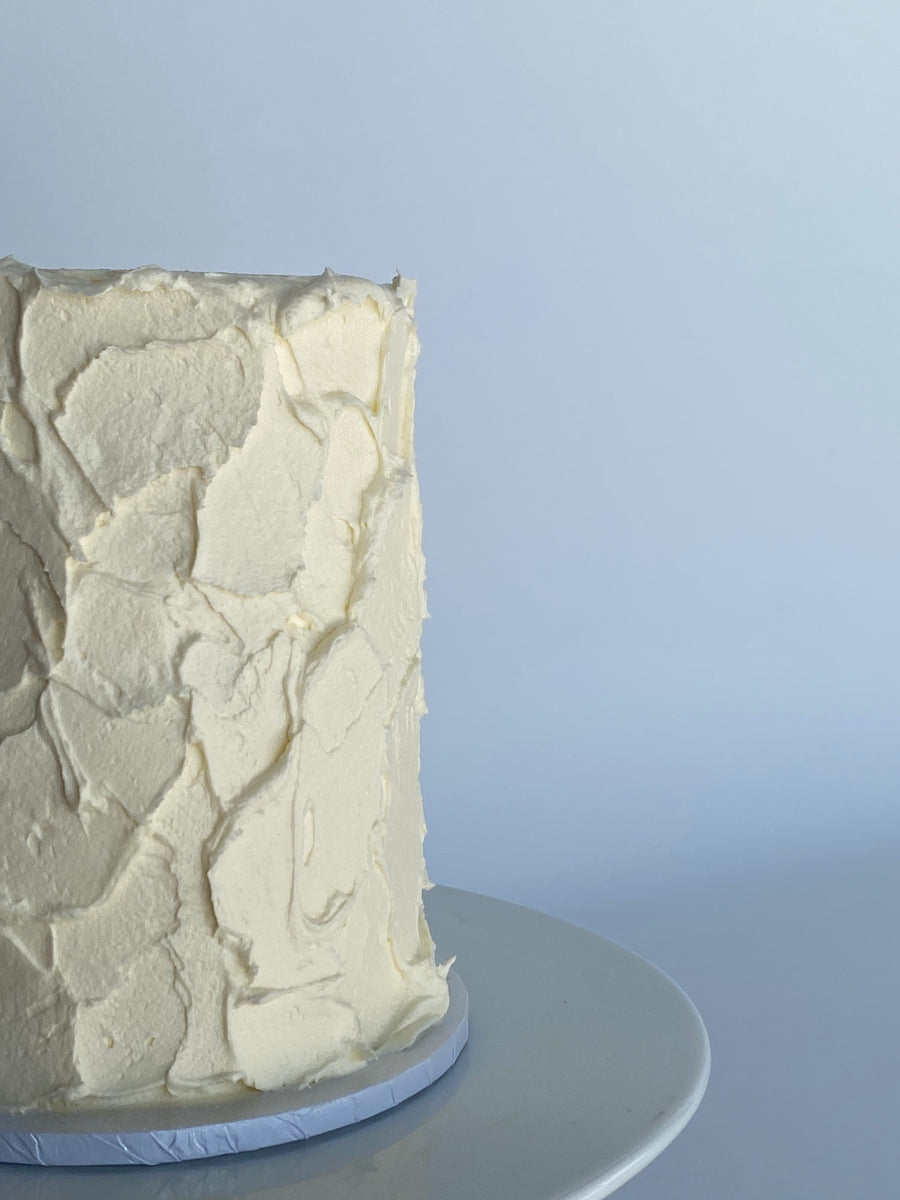 Fresh Floral Textured Buttercream Cake – Fale De Keke